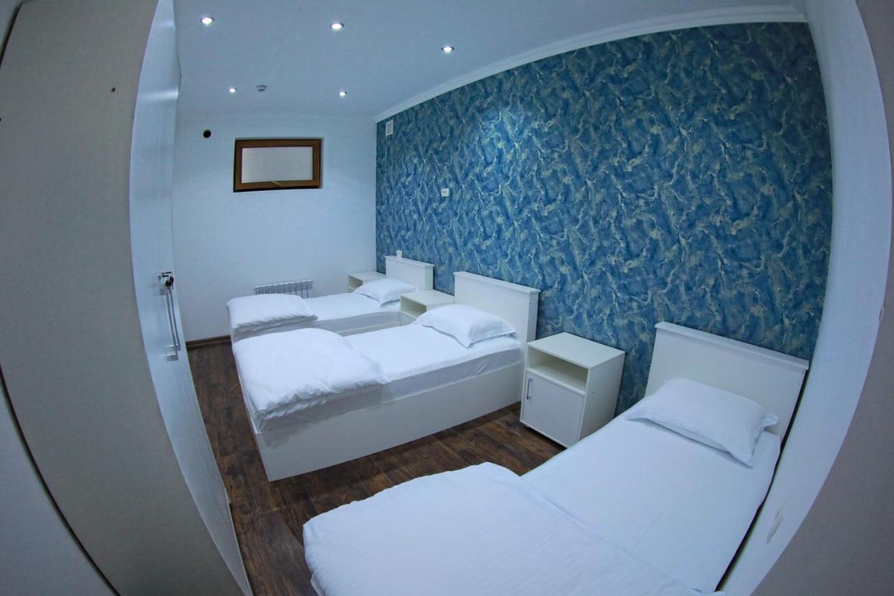 Manija Hostel Samarkand Esterno foto