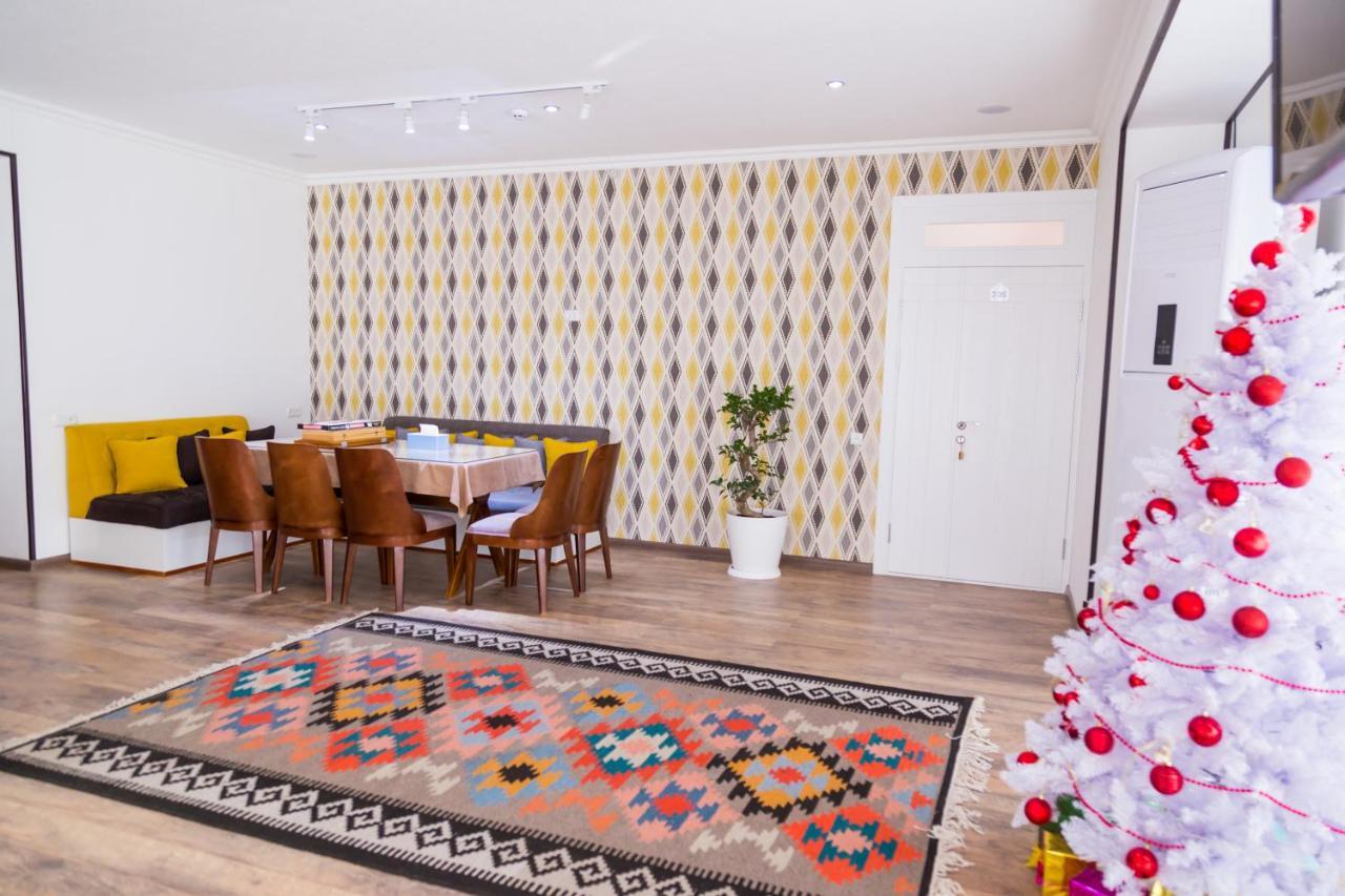 Manija Hostel Samarkand Esterno foto